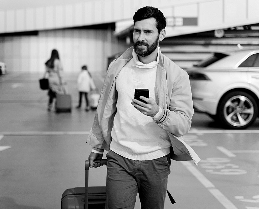 passager waiting for a Herne Bay Taxi to Stansted services